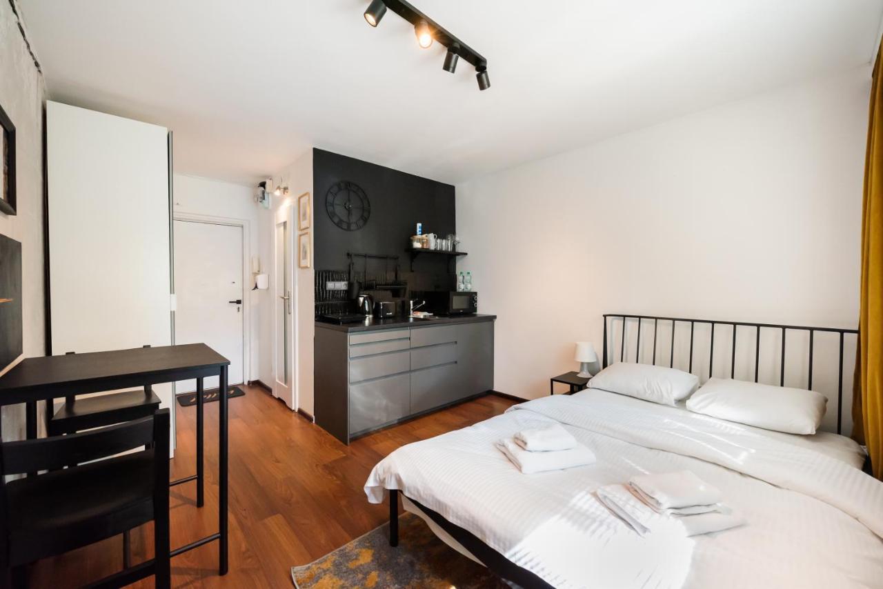 Ochota Funky Studio Lägenhet Warszawa Exteriör bild